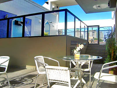 Machado's Plaza
